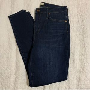 Curvy High Rise Skinny Jeans